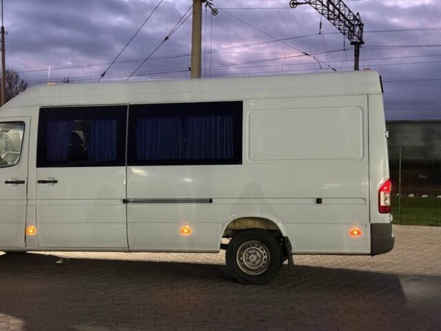 Білий Мерседес Sprinter, об'ємом двигуна 2.2 л та пробігом 670 тис. км за 9500 $, фото 4 на Automoto.ua