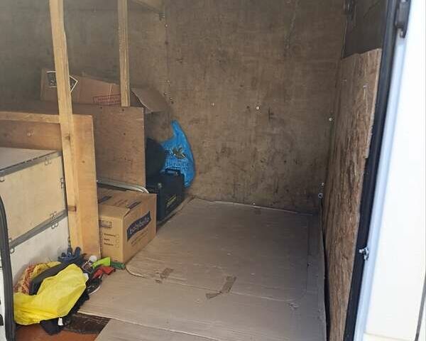 Белый Мерседес Sprinter, объемом двигателя 2.15 л и пробегом 513 тыс. км за 13500 $, фото 11 на Automoto.ua