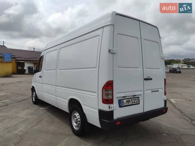 Белый Мерседес Sprinter, объемом двигателя 0 л и пробегом 298 тыс. км за 17500 $, фото 50 на Automoto.ua