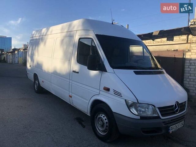 Білий Мерседес Sprinter, об'ємом двигуна 2.15 л та пробігом 243 тис. км за 8500 $, фото 2 на Automoto.ua