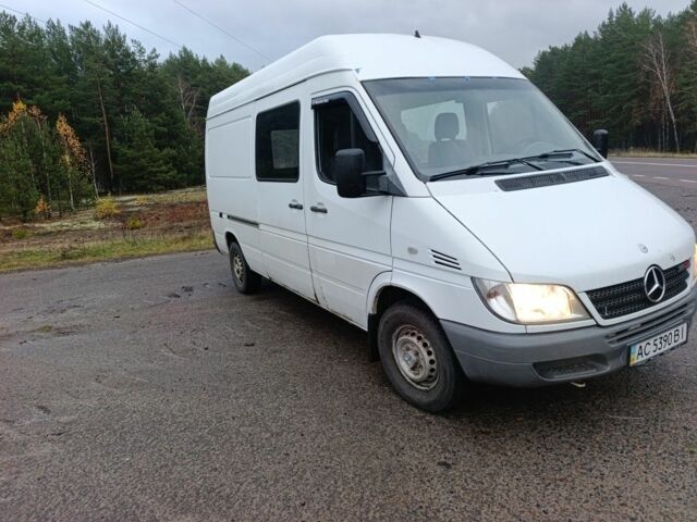 Білий Мерседес Sprinter, об'ємом двигуна 2.2 л та пробігом 330 тис. км за 7150 $, фото 2 на Automoto.ua