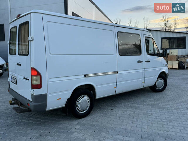 Белый Мерседес Sprinter, объемом двигателя 2.2 л и пробегом 341 тыс. км за 6900 $, фото 7 на Automoto.ua