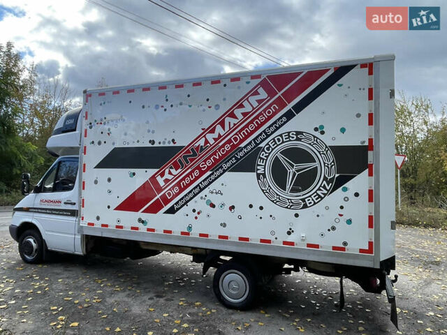Белый Мерседес Sprinter, объемом двигателя 2.7 л и пробегом 430 тыс. км за 13500 $, фото 25 на Automoto.ua