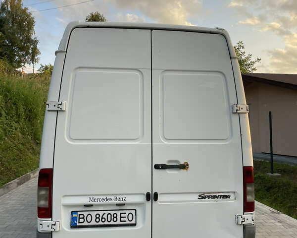 Білий Мерседес Sprinter, об'ємом двигуна 2.15 л та пробігом 333 тис. км за 8200 $, фото 5 на Automoto.ua
