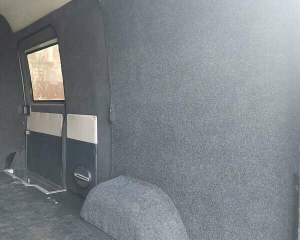 Белый Мерседес Sprinter, объемом двигателя 2.2 л и пробегом 301 тыс. км за 10600 $, фото 86 на Automoto.ua