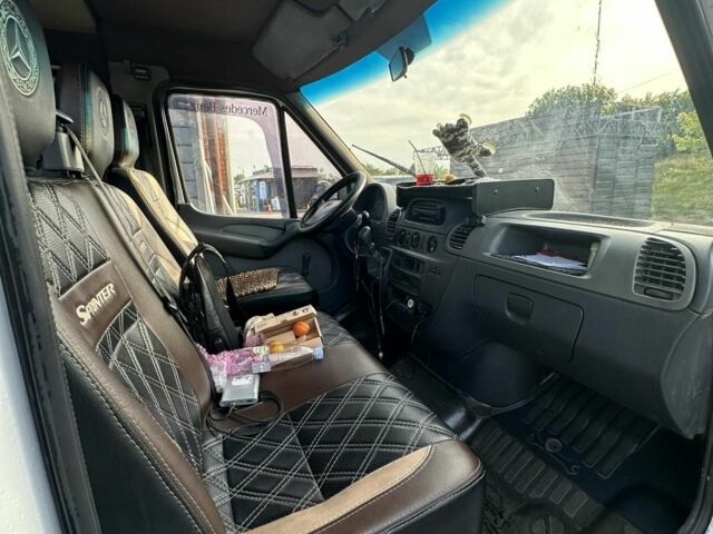 Білий Мерседес Sprinter, об'ємом двигуна 2.1 л та пробігом 1000 тис. км за 9500 $, фото 4 на Automoto.ua