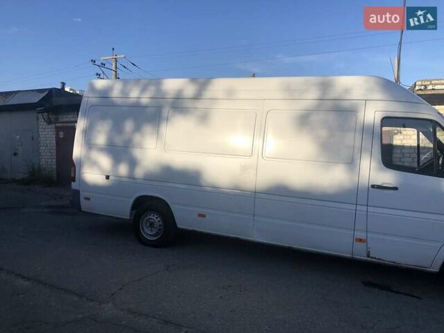 Білий Мерседес Sprinter, об'ємом двигуна 2.15 л та пробігом 243 тис. км за 8500 $, фото 6 на Automoto.ua