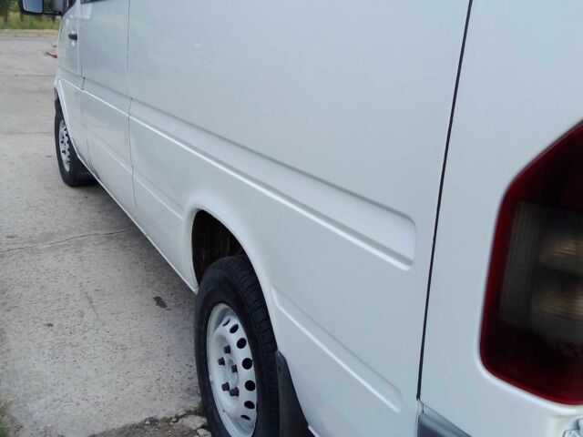 Белый Мерседес Sprinter, объемом двигателя 2.2 л и пробегом 463 тыс. км за 7600 $, фото 6 на Automoto.ua