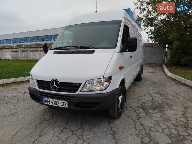 Білий Мерседес Sprinter, об'ємом двигуна 2.7 л та пробігом 560 тис. км за 14498 $, фото 26 на Automoto.ua