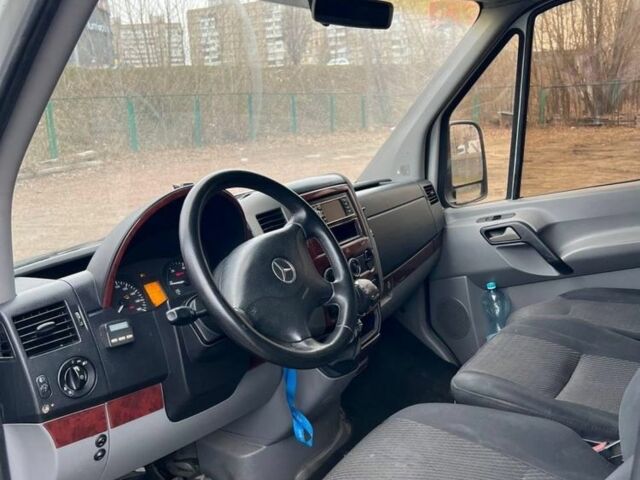 Білий Мерседес Sprinter, об'ємом двигуна 2.2 л та пробігом 360 тис. км за 8499 $, фото 6 на Automoto.ua