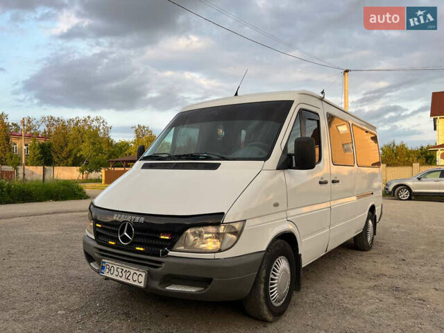 Белый Мерседес Sprinter, объемом двигателя 2.15 л и пробегом 630 тыс. км за 7700 $, фото 5 на Automoto.ua