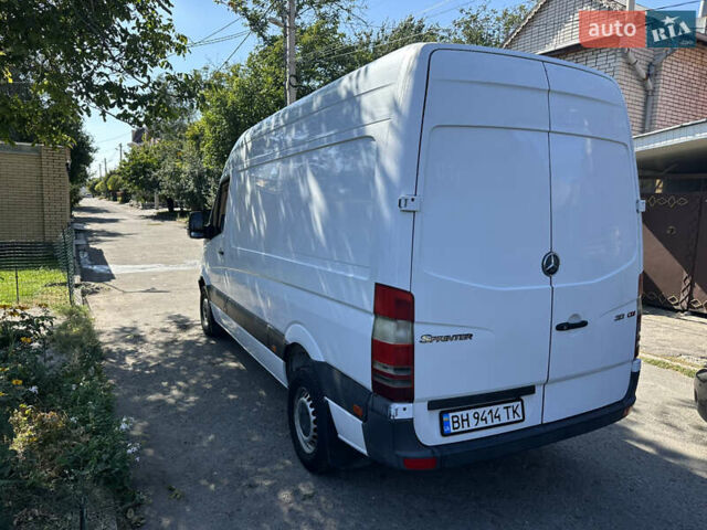 Білий Мерседес Sprinter, об'ємом двигуна 2.15 л та пробігом 415 тис. км за 13000 $, фото 3 на Automoto.ua