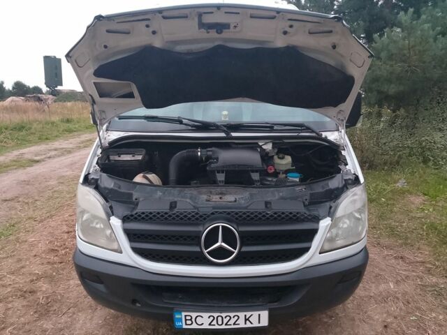 Білий Мерседес Sprinter, об'ємом двигуна 2.1 л та пробігом 564 тис. км за 14000 $, фото 17 на Automoto.ua