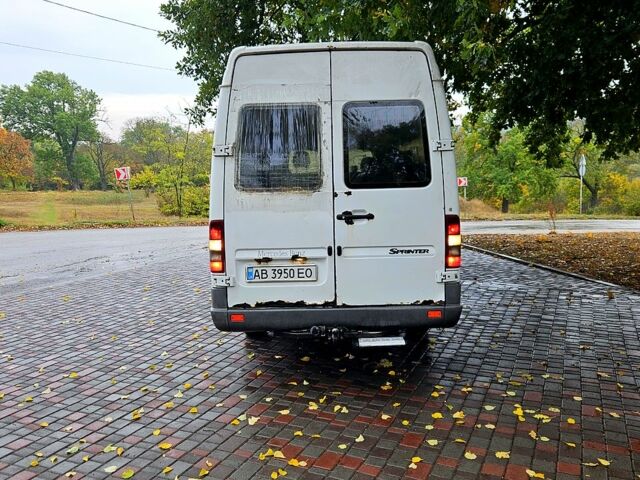 Білий Мерседес Sprinter, об'ємом двигуна 2.1 л та пробігом 436 тис. км за 7500 $, фото 3 на Automoto.ua