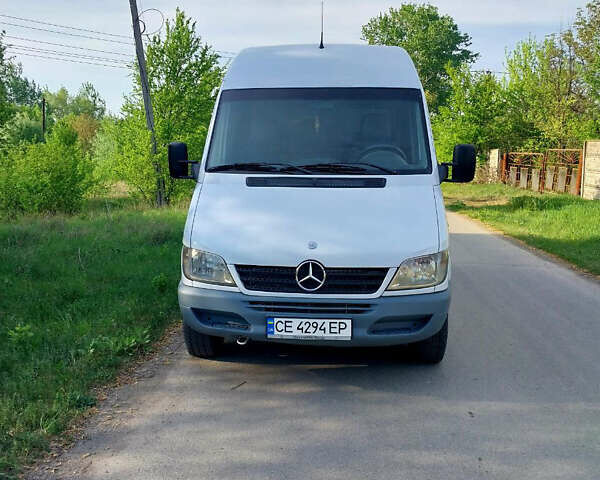 Білий Мерседес Sprinter, об'ємом двигуна 0 л та пробігом 311 тис. км за 8800 $, фото 1 на Automoto.ua