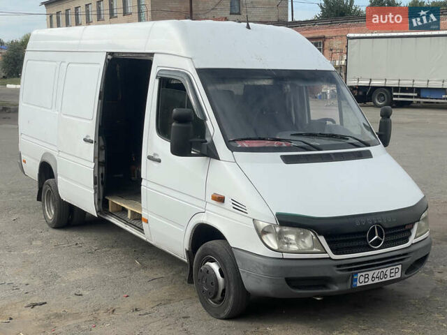 Білий Мерседес Sprinter, об'ємом двигуна 2.69 л та пробігом 591 тис. км за 13600 $, фото 1 на Automoto.ua