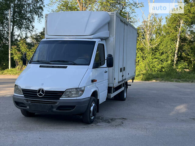 Білий Мерседес Sprinter, об'ємом двигуна 2.2 л та пробігом 360 тис. км за 13800 $, фото 6 на Automoto.ua