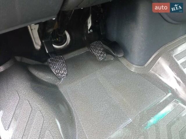 Білий Мерседес Sprinter, об'ємом двигуна 2.2 л та пробігом 198 тис. км за 14299 $, фото 28 на Automoto.ua