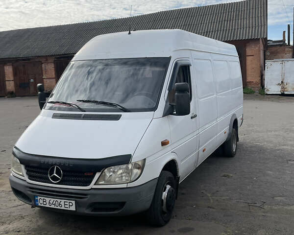 Білий Мерседес Sprinter, об'ємом двигуна 2.69 л та пробігом 591 тис. км за 13600 $, фото 3 на Automoto.ua