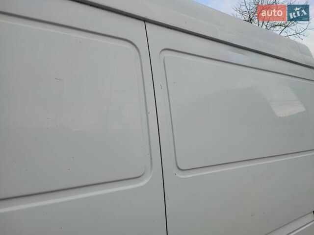 Белый Мерседес Sprinter, объемом двигателя 2.1 л и пробегом 320 тыс. км за 10200 $, фото 32 на Automoto.ua