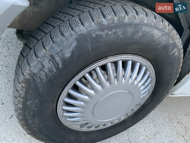 Білий Мерседес Sprinter, об'ємом двигуна 2.15 л та пробігом 422 тис. км за 7500 $, фото 13 на Automoto.ua