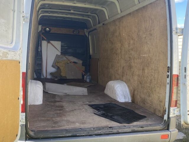 Білий Мерседес Sprinter, об'ємом двигуна 0 л та пробігом 335 тис. км за 11000 $, фото 3 на Automoto.ua