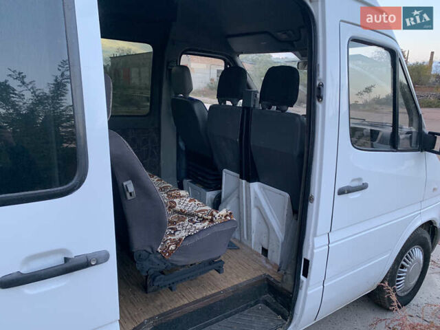 Білий Мерседес Sprinter, об'ємом двигуна 2.15 л та пробігом 422 тис. км за 7500 $, фото 8 на Automoto.ua