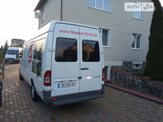 Белый Мерседес Sprinter, объемом двигателя 2.2 л и пробегом 207 тыс. км за 15300 $, фото 6 на Automoto.ua