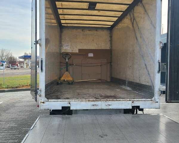 Білий Мерседес Sprinter, об'ємом двигуна 2.69 л та пробігом 772 тис. км за 14200 $, фото 3 на Automoto.ua
