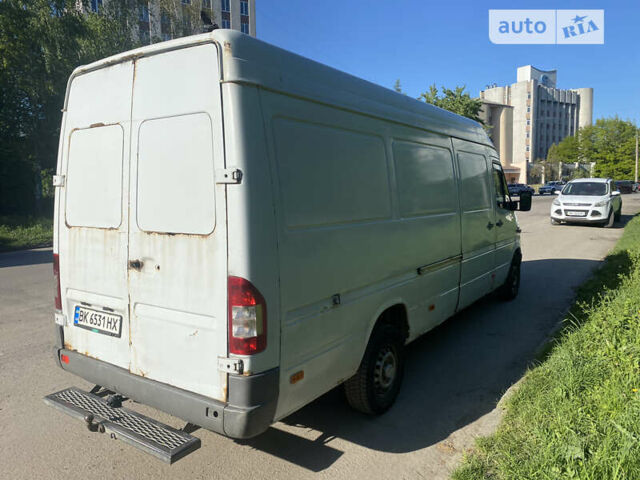 Білий Мерседес Sprinter, об'ємом двигуна 0 л та пробігом 537 тис. км за 7700 $, фото 5 на Automoto.ua