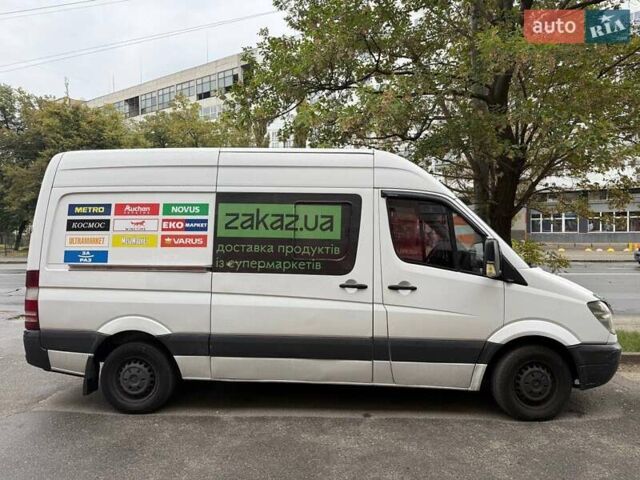 Білий Мерседес Sprinter, об'ємом двигуна 2.2 л та пробігом 595 тис. км за 13500 $, фото 1 на Automoto.ua