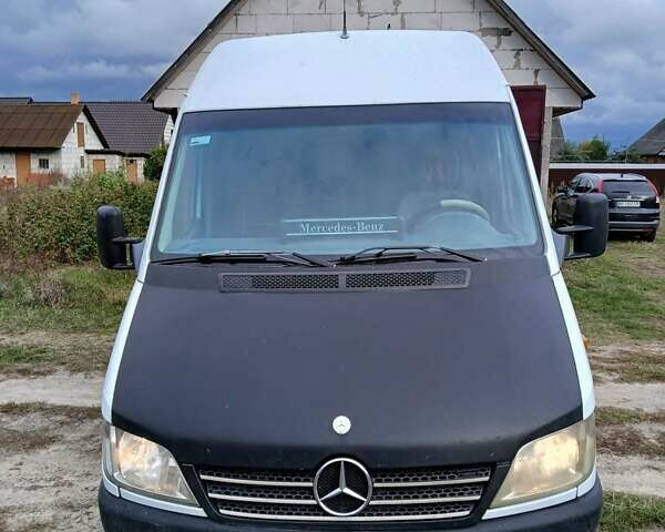 Белый Мерседес Sprinter, объемом двигателя 2.2 л и пробегом 308 тыс. км за 8300 $, фото 19 на Automoto.ua