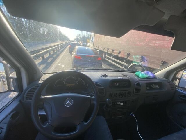 Білий Мерседес Sprinter, об'ємом двигуна 0 л та пробігом 335 тис. км за 11000 $, фото 2 на Automoto.ua