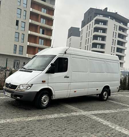 Белый Мерседес Sprinter, объемом двигателя 2.1 л и пробегом 1 тыс. км за 8000 $, фото 7 на Automoto.ua