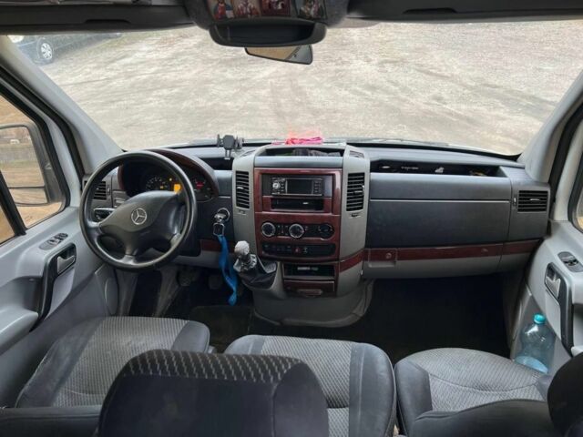 Білий Мерседес Sprinter, об'ємом двигуна 2.2 л та пробігом 360 тис. км за 8499 $, фото 4 на Automoto.ua