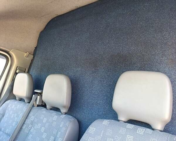 Белый Мерседес Sprinter, объемом двигателя 2.2 л и пробегом 450 тыс. км за 9500 $, фото 15 на Automoto.ua