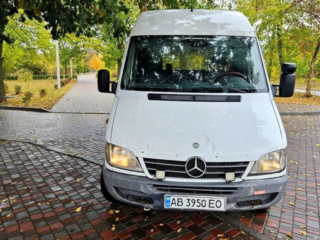 Білий Мерседес Sprinter, об'ємом двигуна 2.1 л та пробігом 436 тис. км за 7500 $, фото 1 на Automoto.ua
