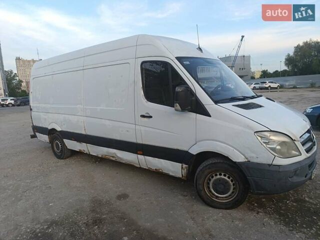 Білий Мерседес Sprinter, об'ємом двигуна 2.15 л та пробігом 577 тис. км за 8300 $, фото 3 на Automoto.ua