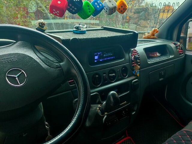 Белый Мерседес Sprinter, объемом двигателя 2.1 л и пробегом 0 тыс. км за 10000 $, фото 6 на Automoto.ua