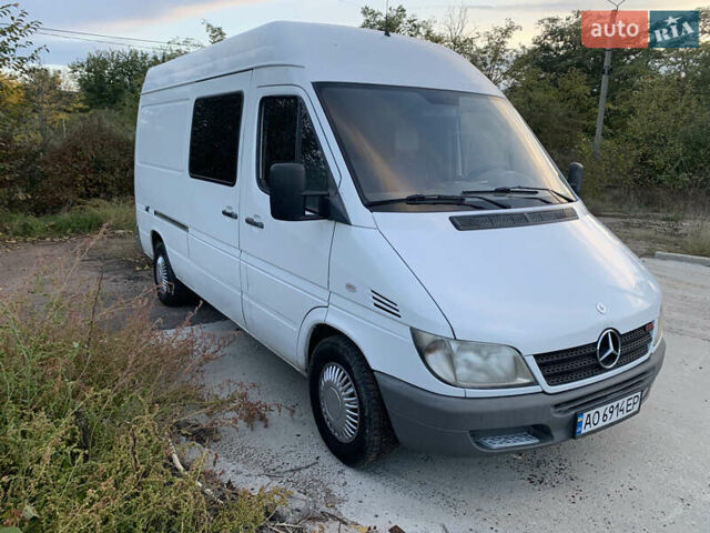 Білий Мерседес Sprinter, об'ємом двигуна 2.15 л та пробігом 422 тис. км за 7500 $, фото 4 на Automoto.ua