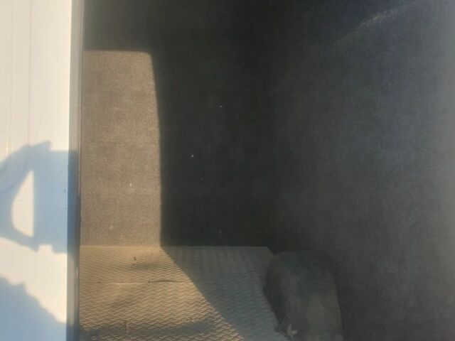 Белый Мерседес Sprinter, объемом двигателя 2.7 л и пробегом 460 тыс. км за 9500 $, фото 1 на Automoto.ua