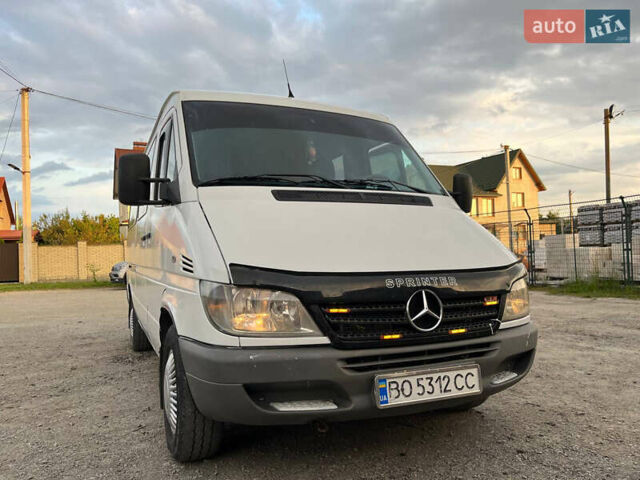 Белый Мерседес Sprinter, объемом двигателя 2.15 л и пробегом 630 тыс. км за 7700 $, фото 1 на Automoto.ua