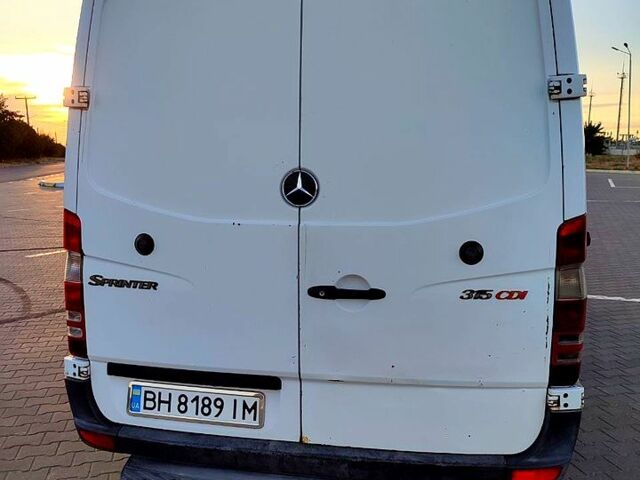 Білий Мерседес Sprinter, об'ємом двигуна 2.1 л та пробігом 413 тис. км за 9500 $, фото 1 на Automoto.ua