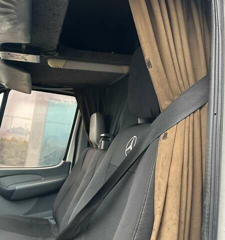 Белый Мерседес Sprinter, объемом двигателя 2.1 л и пробегом 1 тыс. км за 8000 $, фото 9 на Automoto.ua