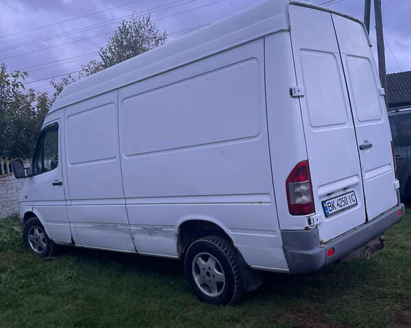 Білий Мерседес Sprinter, об'ємом двигуна 2.69 л та пробігом 4 тис. км за 7500 $, фото 3 на Automoto.ua
