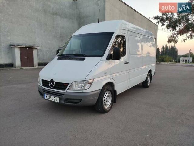 Белый Мерседес Sprinter, объемом двигателя 0 л и пробегом 257 тыс. км за 14900 $, фото 24 на Automoto.ua