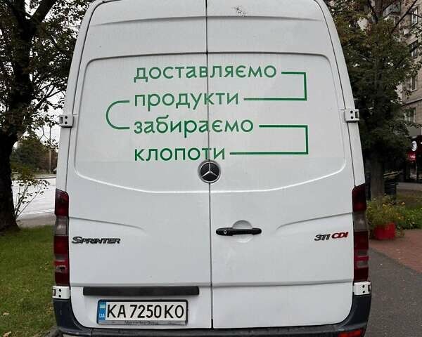 Білий Мерседес Sprinter, об'ємом двигуна 2.2 л та пробігом 595 тис. км за 13500 $, фото 3 на Automoto.ua