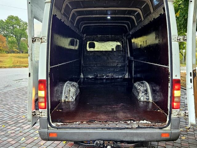 Білий Мерседес Sprinter, об'ємом двигуна 2.1 л та пробігом 436 тис. км за 7500 $, фото 4 на Automoto.ua