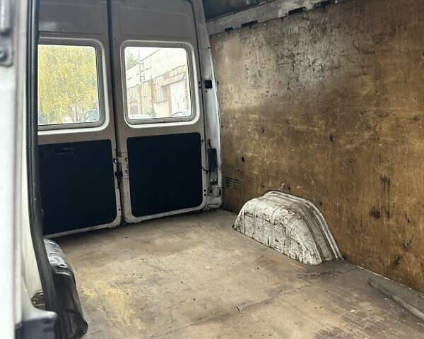 Білий Мерседес Sprinter, об'ємом двигуна 2.15 л та пробігом 423 тис. км за 6700 $, фото 7 на Automoto.ua