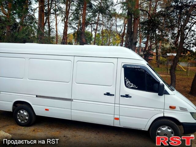 Белый Мерседес Sprinter, объемом двигателя 2.1 л и пробегом 0 тыс. км за 10000 $, фото 9 на Automoto.ua